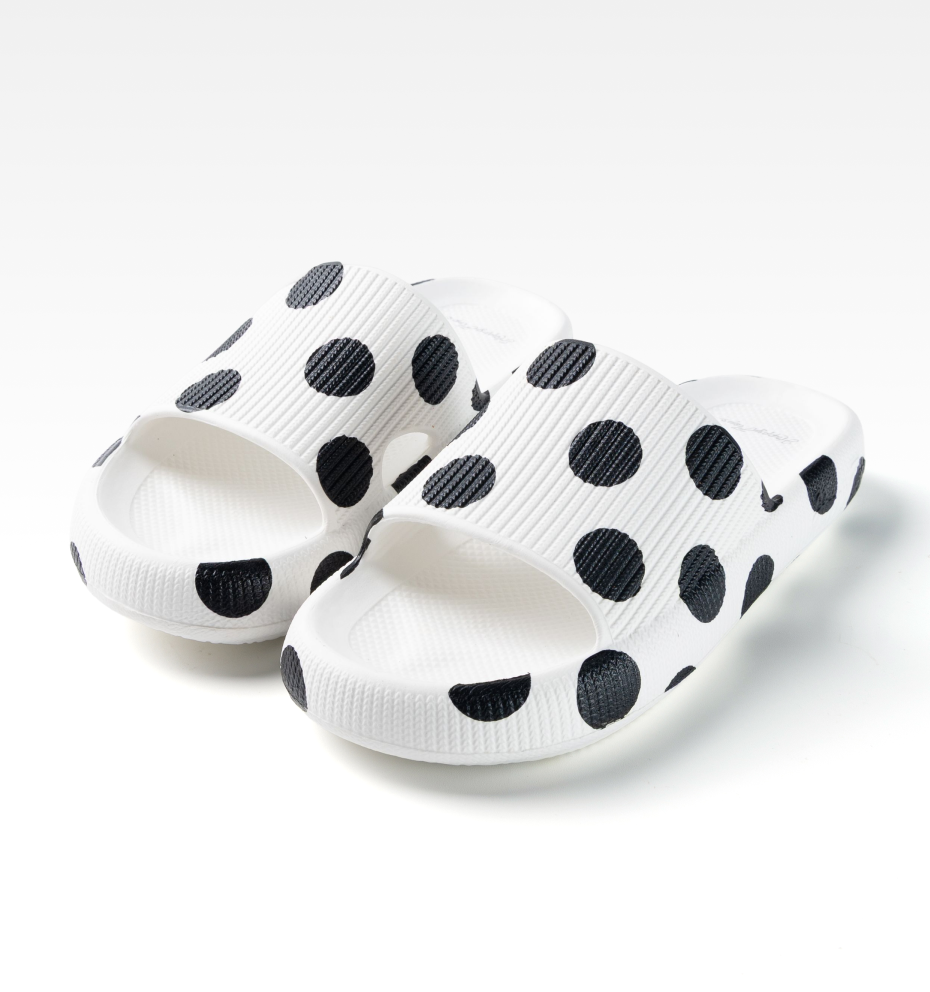Happy Flops Polkadots